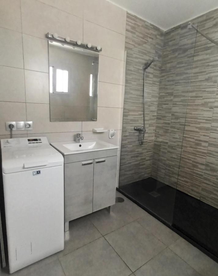 Fabulous 1-Bed Apartment In Puerto Del Carmen Puerto del Carmen  Exterior photo